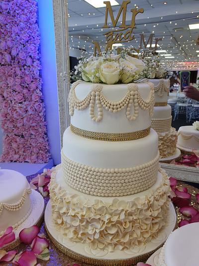 Three Tier Wedding Cake - Cake by Charmaine Massyn