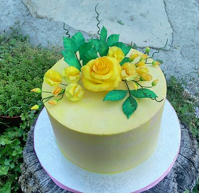 Code yellow - Cake by Dari Karafizieva