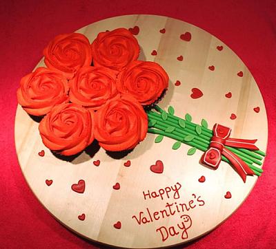 Valentine's Day Theme Cupcakes - Cake by Shilpa Kerkar