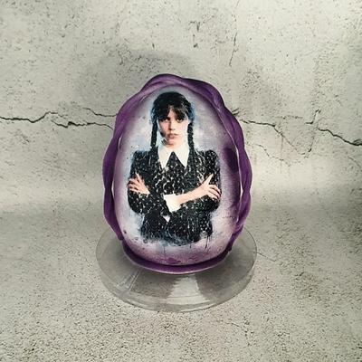 Addams Wednesday chocolate egg - Cake by Joan Sweet butterfly 