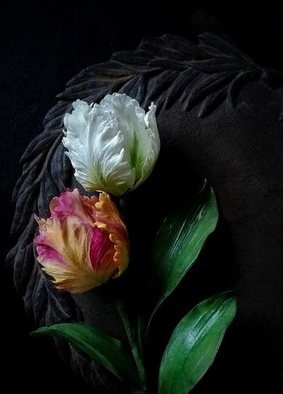 Parrot tulips - Cake by babkaKatka
