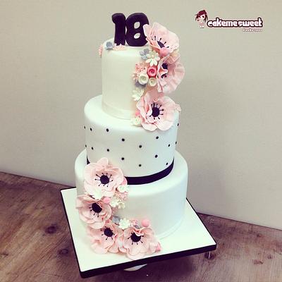Romantic birthday - Cake by Naike Lanza