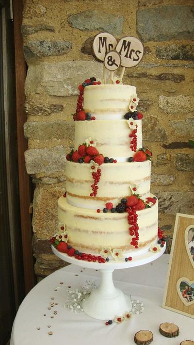 Rustic naked wedding cake. - Cake by Amy