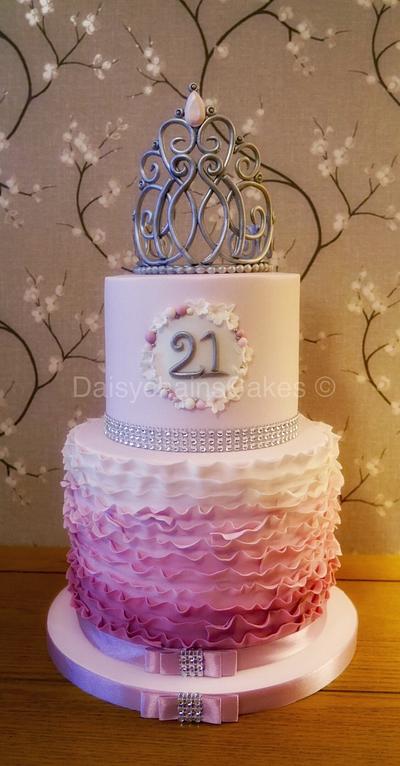 Fit for a princess - Cake by Daisychain's Cakes