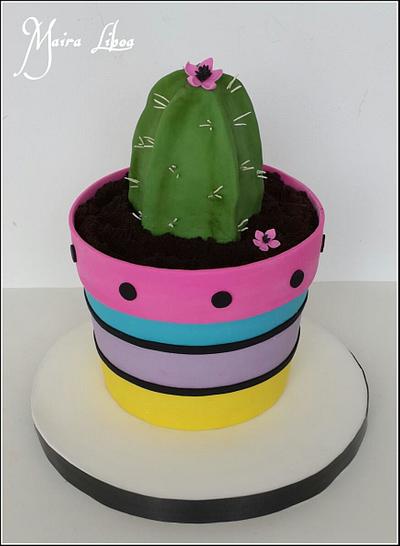 Flower pot - Cake by Maira Liboa