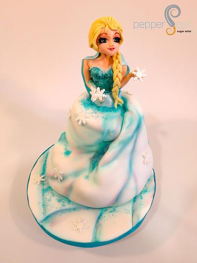 Frozen - Cake by Pepper Posh - Carla Rodrigues