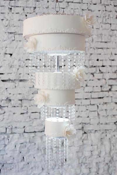 Clean lines, cake chandelier - Cake by Evgenia Vinokurova