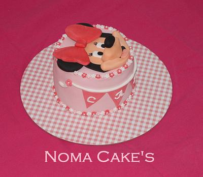 MINNIE - Cake by Sílvia Romero (Noma Cakes)