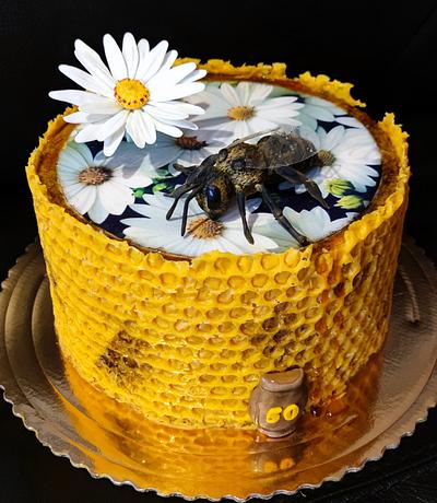 cake for the beekeeper - Cake by OSLAVKA