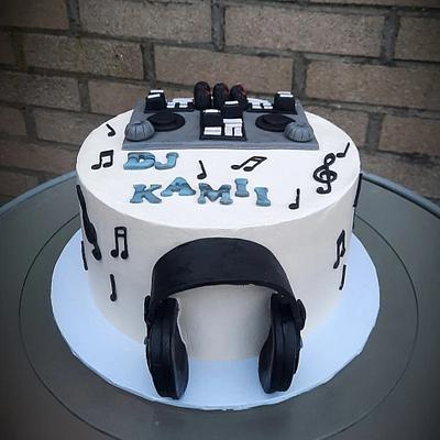 DJ Theme - Cake by Julie's Cakes 