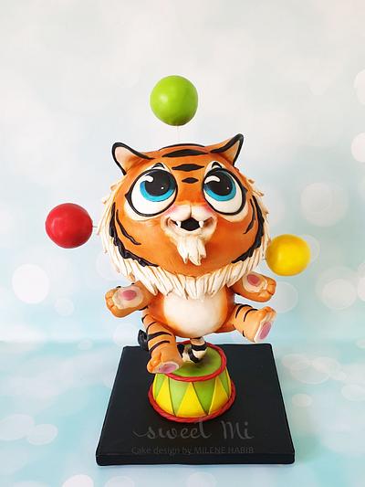 Juggling Tiger - Cake by Milene Habib