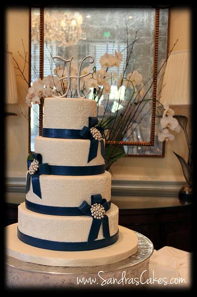 Elegant Wedding CAke - Cake by Sandrascakes