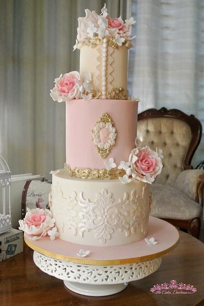 A Vintage Affair - Cake by Sumaiya Omar - The Cake Duchess 