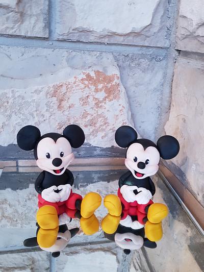 Mickey mouse cake toppers - Cake by TorteMFigure