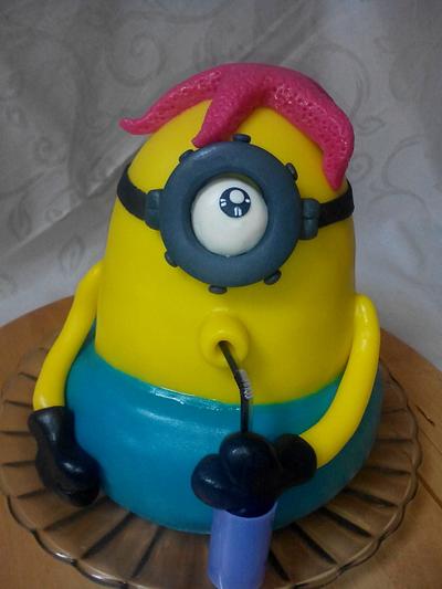 The minion cake - with swimming circle and starfish - Cake by Satir