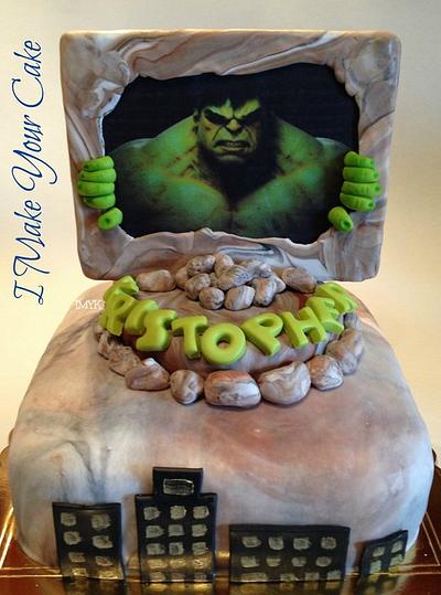 Hulk - Cake by Sonia Parente