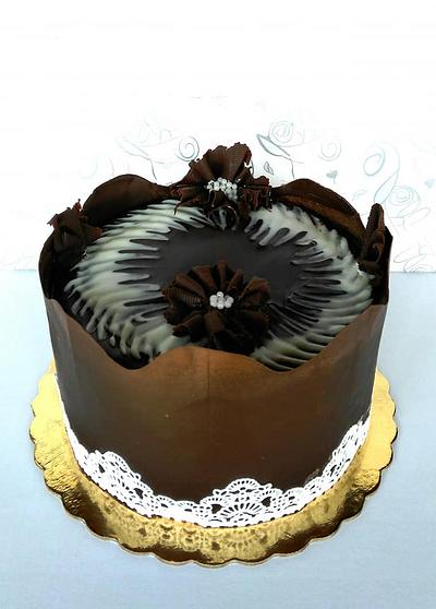 Chocolate cake - Cake by Dari Karafizieva