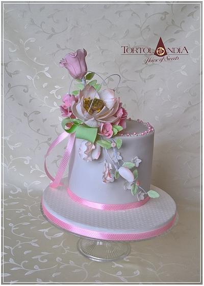 Birthday cake in pink - Cake by Tortolandia