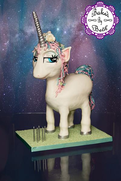 Unicorn Cake - Cake by BakedbyBeth