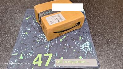 Amazon prime box - Cake by TheCakemanDulwich