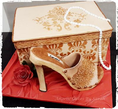 Shoe and Box Cake - Cake by Angelic Cakes By Sarah