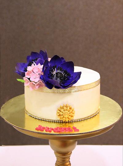 Simple elegance  - Cake by Signature Cake By Shweta