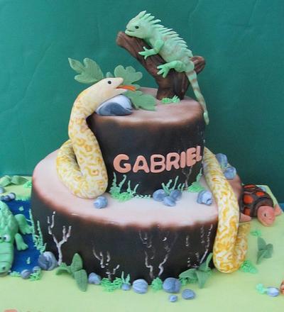 To Gabriel - Cake by the cake trend Elizabeth Rodriguez
