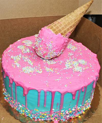 Ice cream cone cake - Cake by Nancys Fancys Cakes & Catering (Nancy Goolsby)