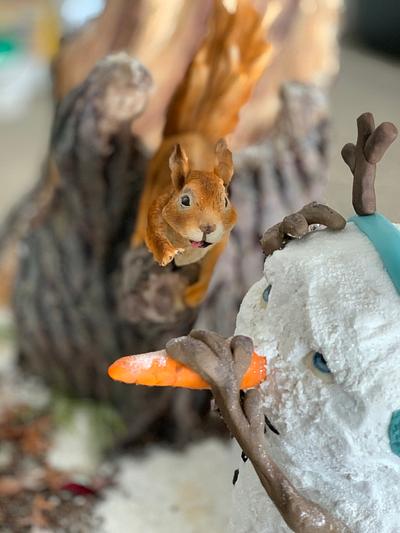 Squirrel steals carrot - Cake by Agnes Havan-tortadecor.hu