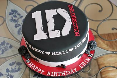 One Direction Cake - Original design by Sharon at Mrs. T & Cakes! - Cake by Chrissy
