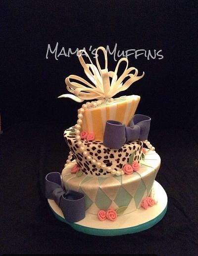Bows and Pearls - Cake by Mama's Muffins