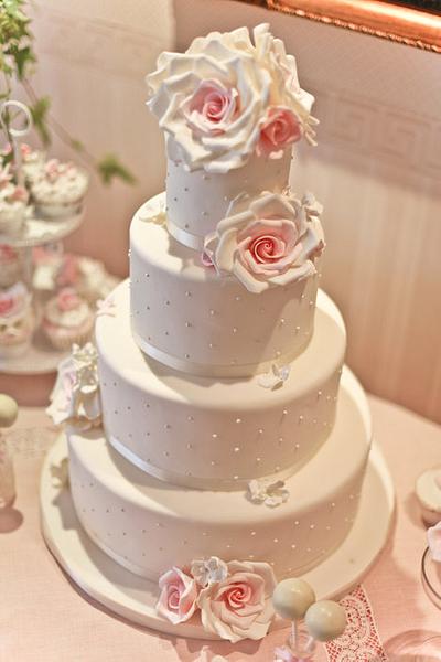 Vintage Wedding Cake - Cake by Vittoria 