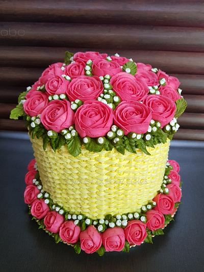 Buttercream Roses - Cake by Ashwini Tupe