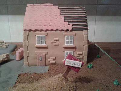 New home not ready yet! - Cake by Laras Theme Cakes