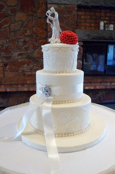 Ivory Wedding Cake - Cake by Joyce Nimmo