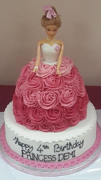 A princess for a Princess :) - Cake by Valory