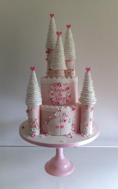Fairytale Castle Birthday Cake - Cake by TiersandTiaras