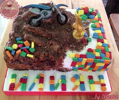 Motorbike cake! - Decorated Cake by Julie's Sweet Cakes - CakesDecor