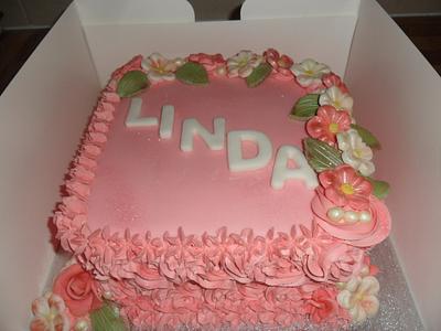 pretty in pink  - Cake by xxscarletxx