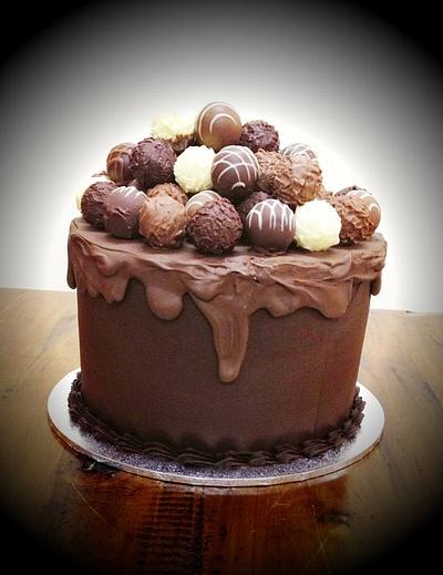 Chocolate truffle cake - Cake by Cakemakinmama