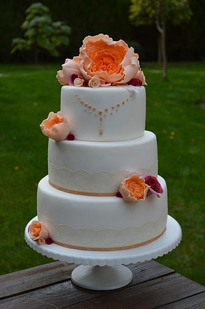 Wedding cake  - Cake by Pavlina Govedarova