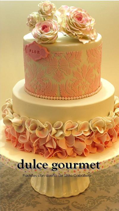Romantic cake for Flor - Cake by Silvia Caballero
