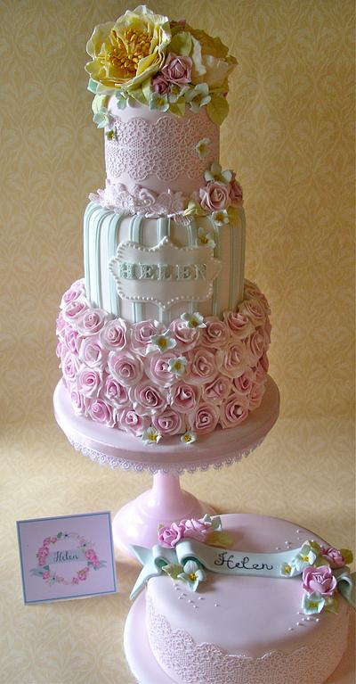 Cakes for Helen's 30th birthday - Cake by Lynette Horner