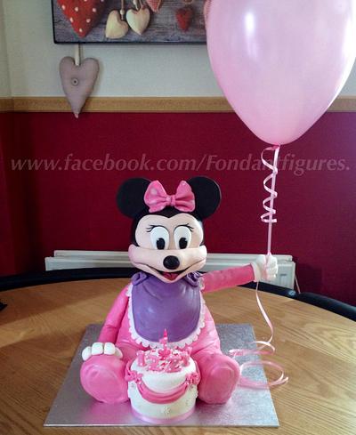 Minnie Mouse 3D cake - Cake by silversparkle