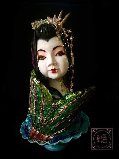 Geisha Mermaid  - Cake by Joanne Wieneke