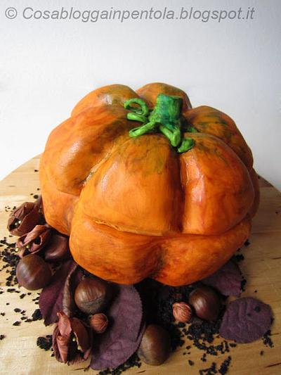 Pumpkin with sweet surprise - Cake by dolcefede