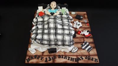 Gaming in bed! - Cake by Julie's Cake in a Box