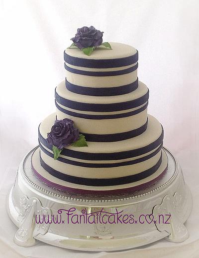 Modern Wedding Cake - Cake by Fantail Cakes