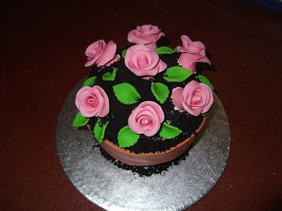 Flower Pot Cake - Cake by jenny buss