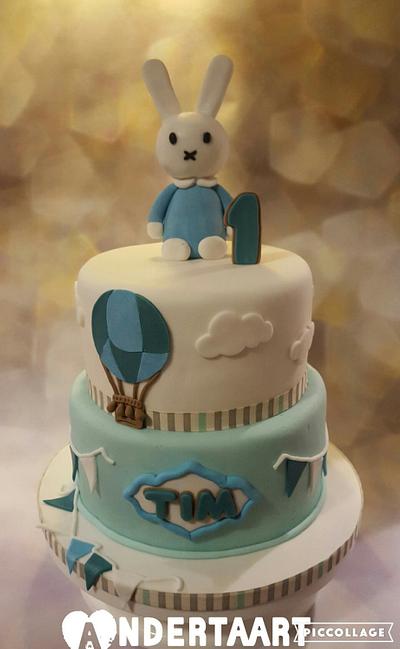 Cute bunny cake - Cake by Anneke van Dam